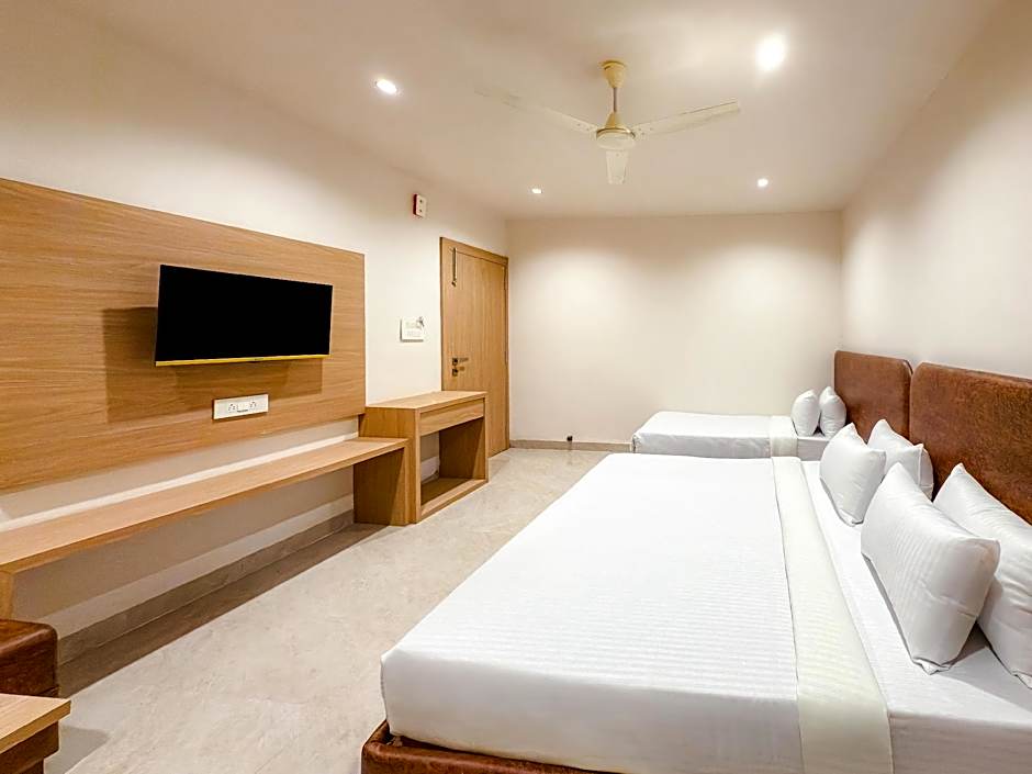 Hotel Anand