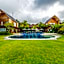 De Sapphire Cliff Villa by Danapati
