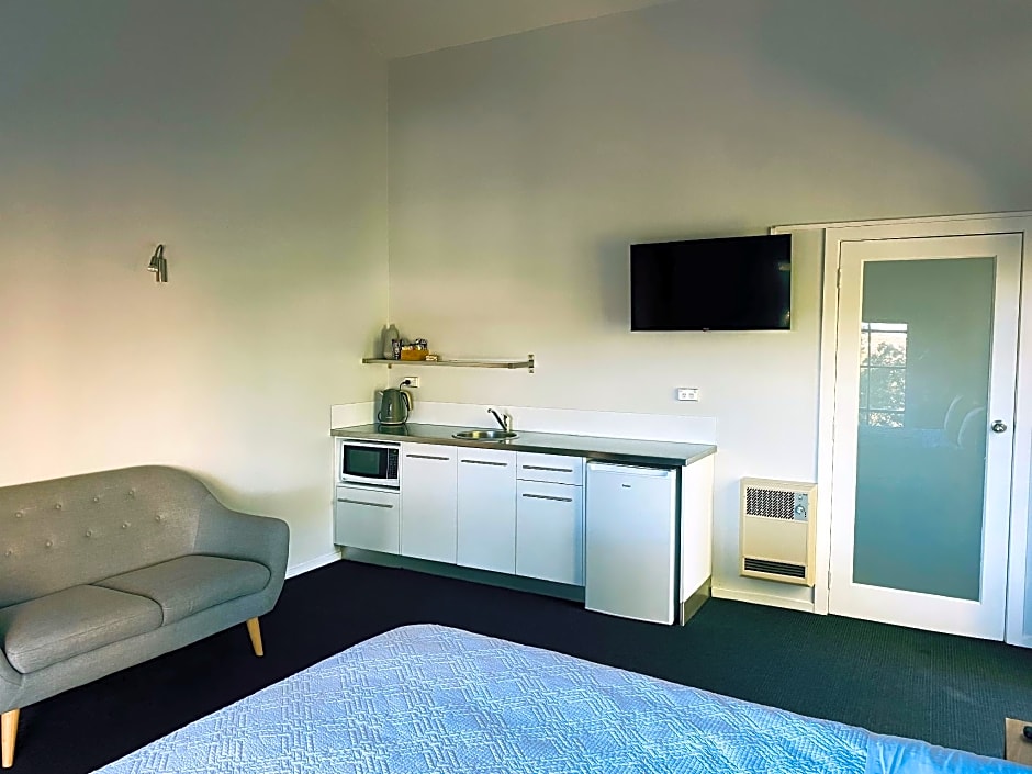 Hideaway Studio Accommodation