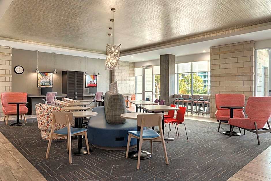 Home2 Suites By Hilton Austin North/Near The Domain