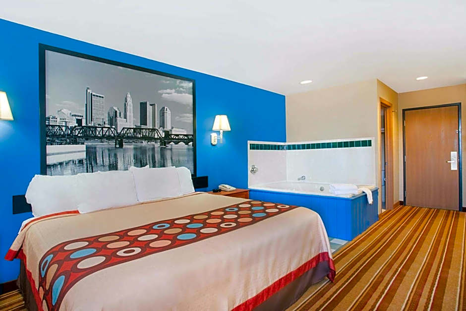 Super 8 by Wyndham Defiance