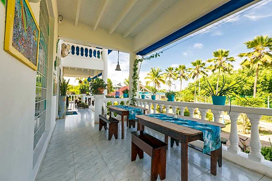 Hosteria Mar y Sol