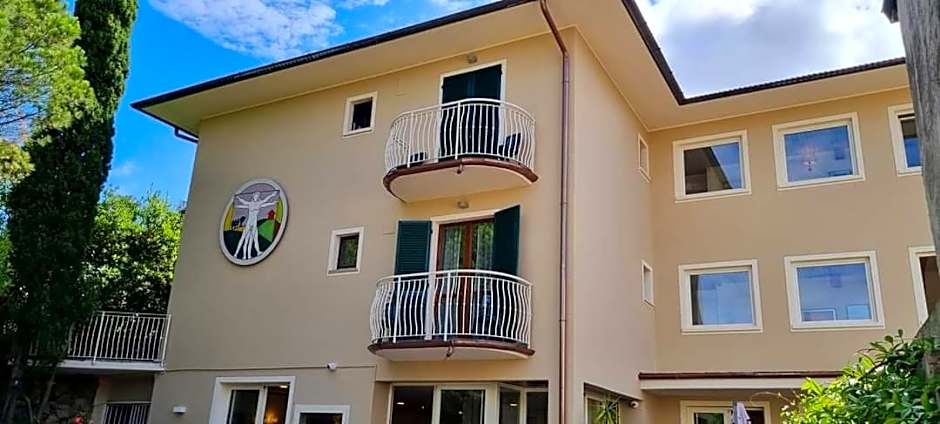 Hotel Monti