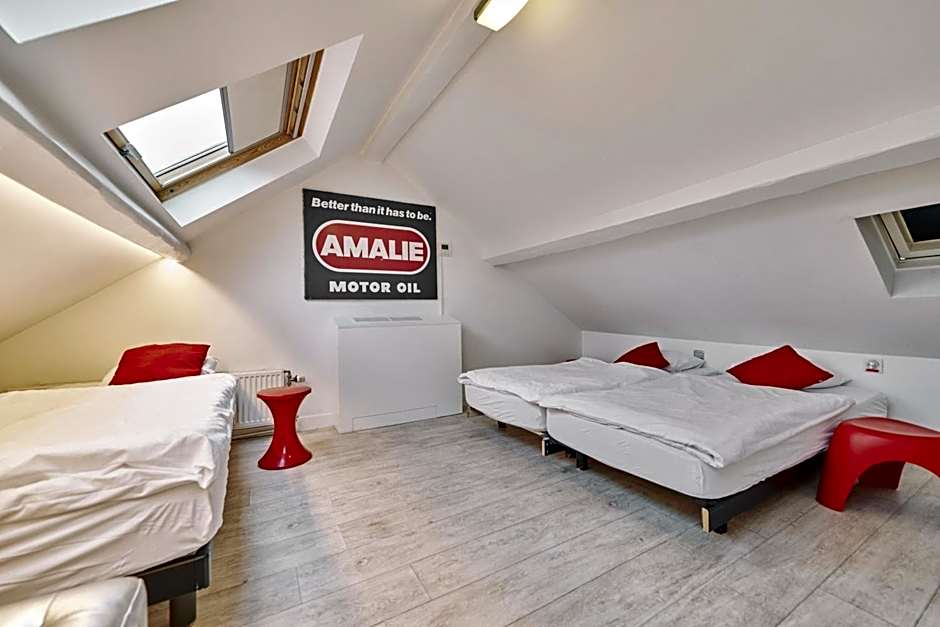 The Legacy by 2GO4 City Center