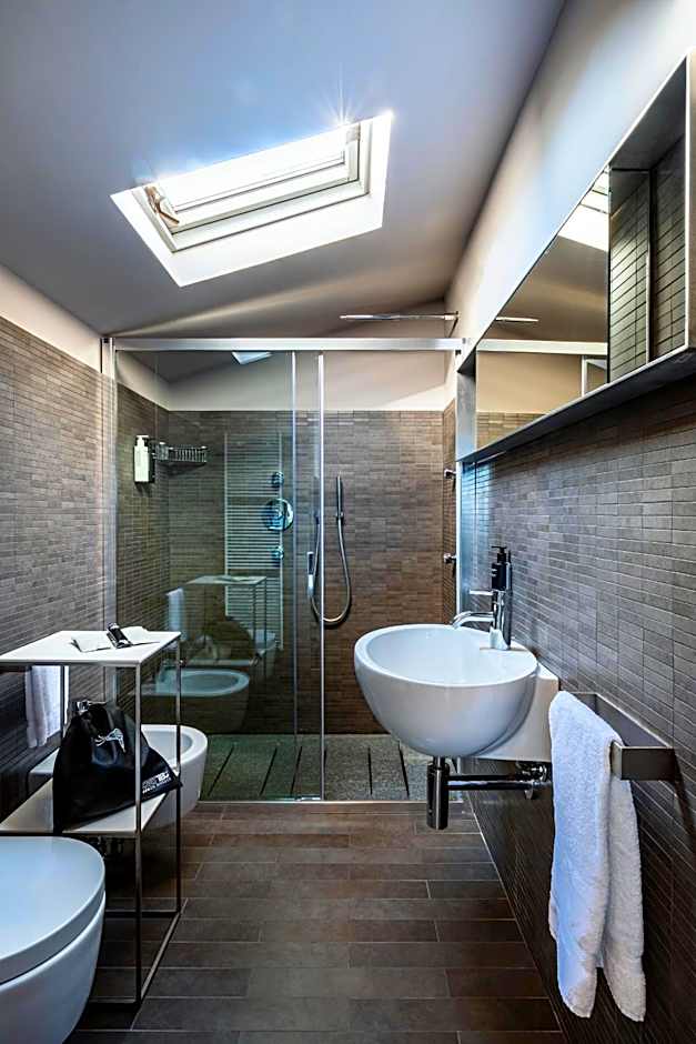 Alter Hotel