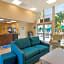 Downtown Hollywood Gardens Inn & Suites