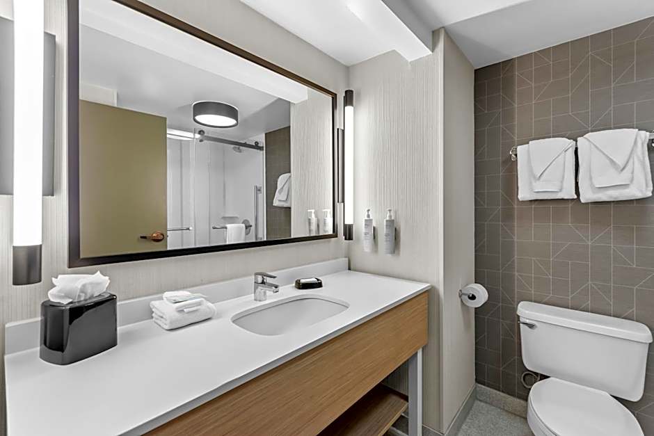 Spark by Hilton Bardstown