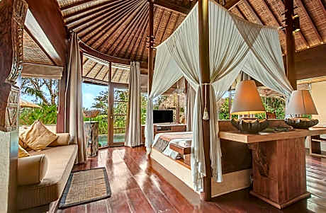 One-Bedroom Pool Villa with Ocean View and Free Shuttle to Canggu