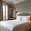 Hotel Avama Prony