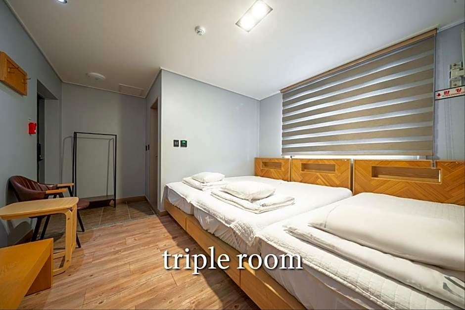 Sea Star Hostel