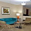 Holiday Inn Express Hotel & Suites Gainesville By IHG