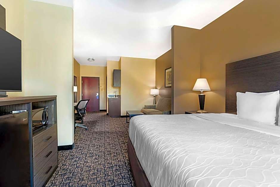 Best Western Carthage Inn & Suites