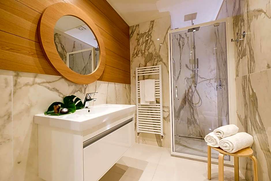 Metropol Ceccarini Suite - Luxury apartments
