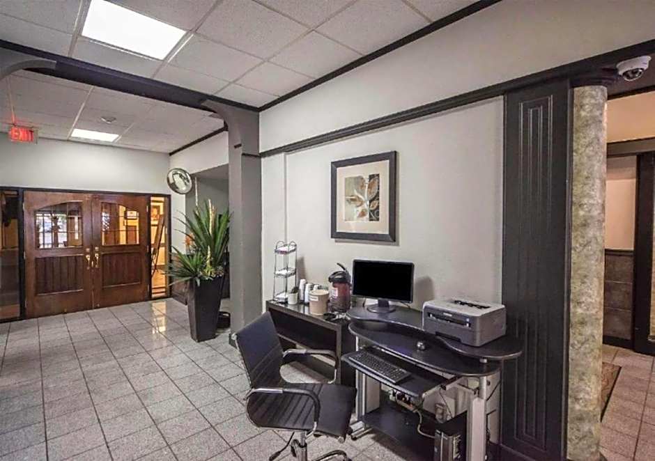 Comfort Inn And Suites