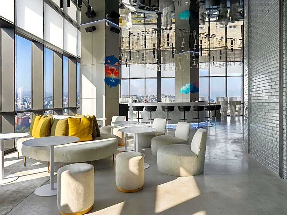 Pullman Tbilisi Axis Towers