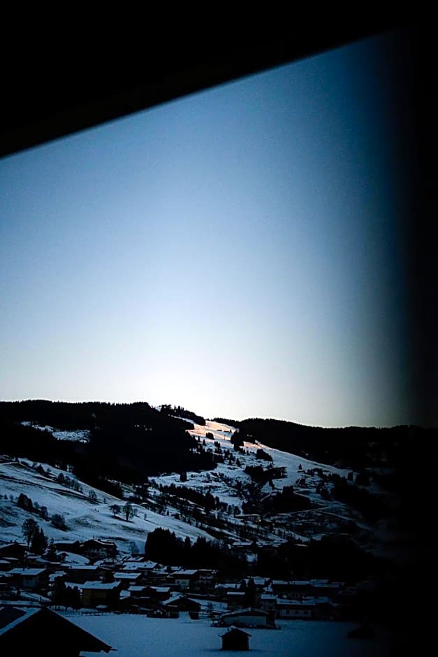 LH Suites Aparthotel - NEW since 2025