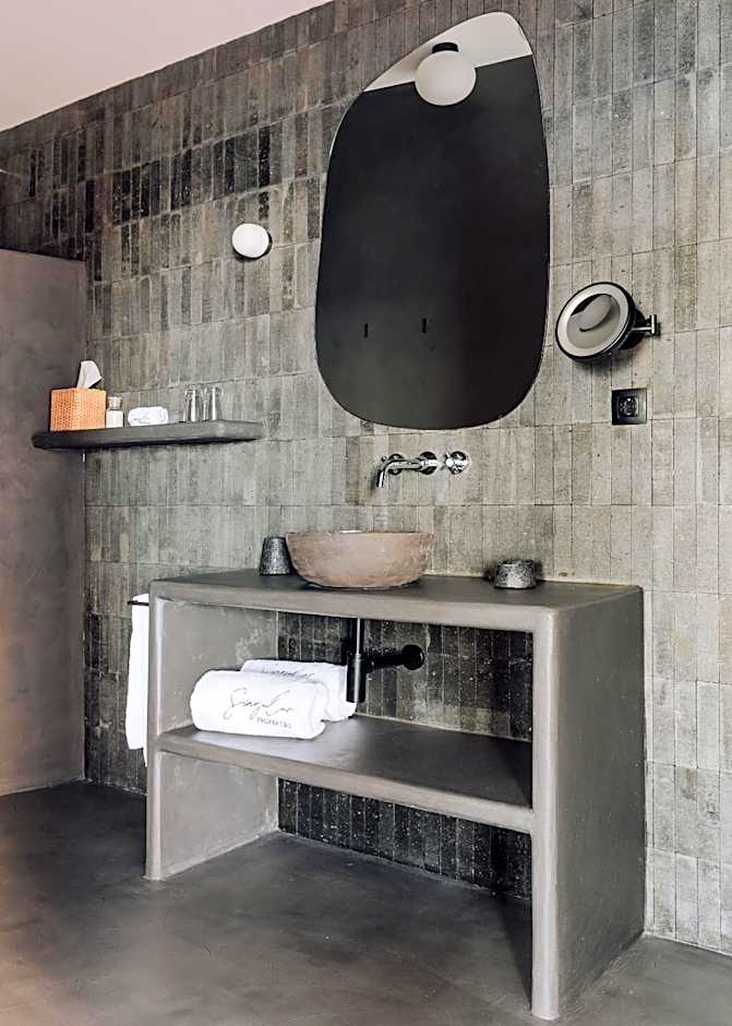 White Exclusive Suites & Villas