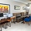 Holiday Inn Express Hillsboro I-35 By IHG