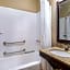 Hawthorn Suites by Wyndham Dickinson