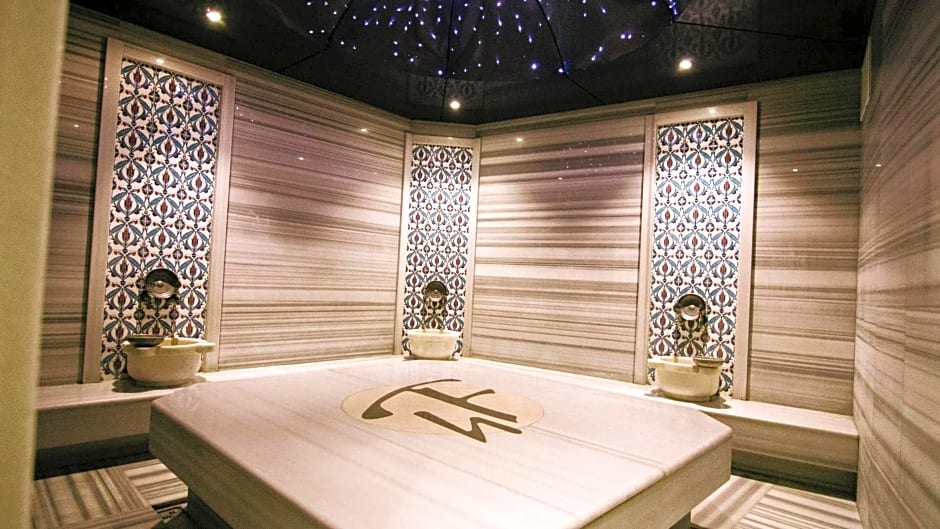 Faustina Hotel & Spa