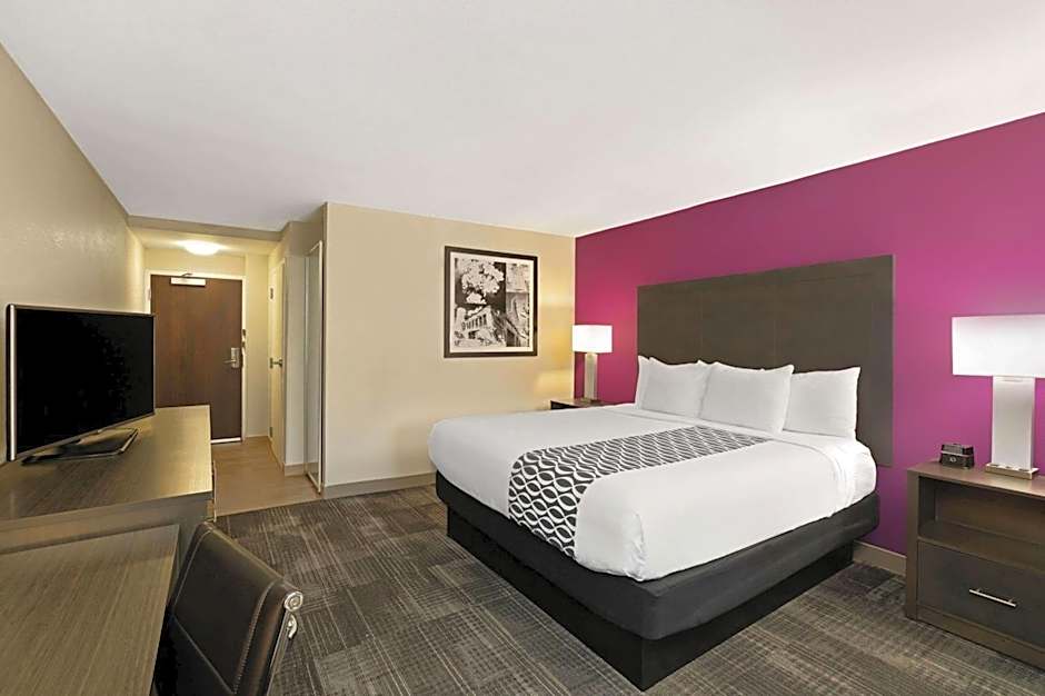 La Quinta Inn & Suites by Wyndham Columbus