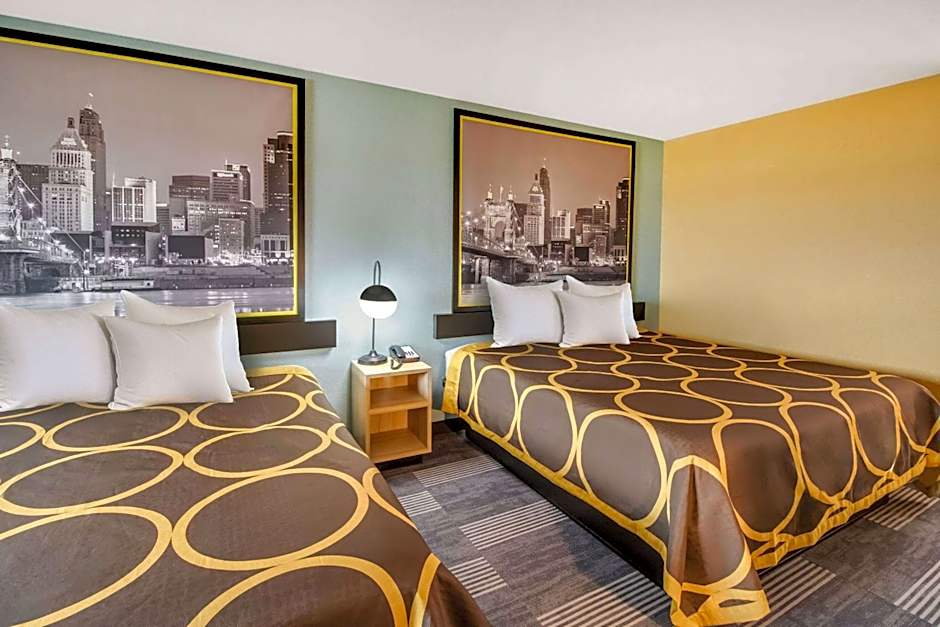 Super 8 by Wyndham Vandalia/Dayton International Airport