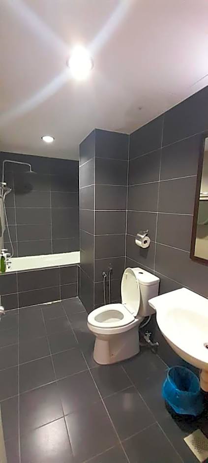 K. Riverfront apartment