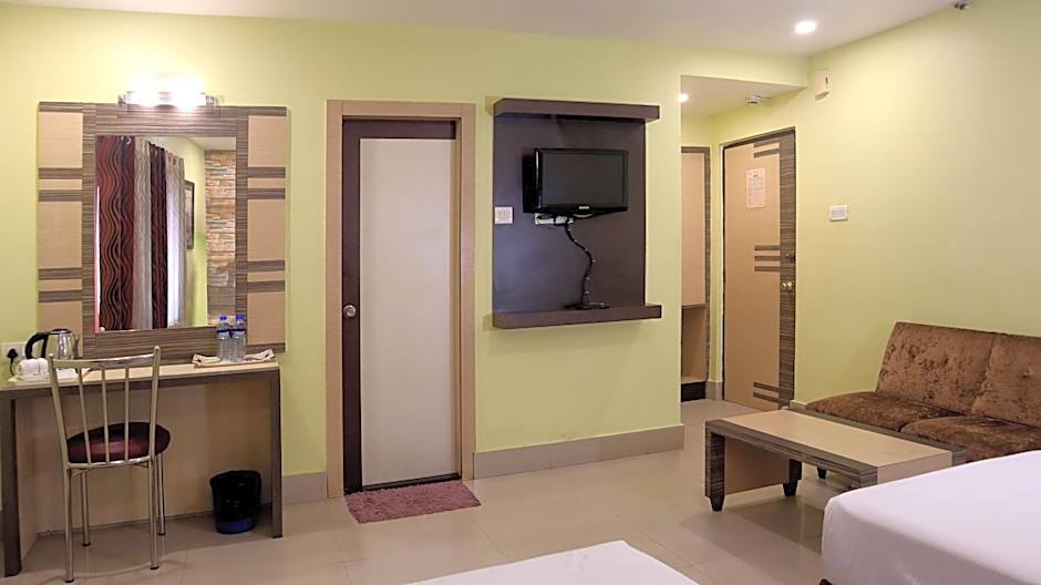 Executive Tower Hotel