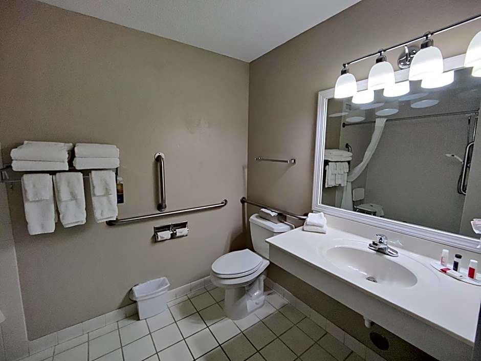 Baymont by Wyndham Albany