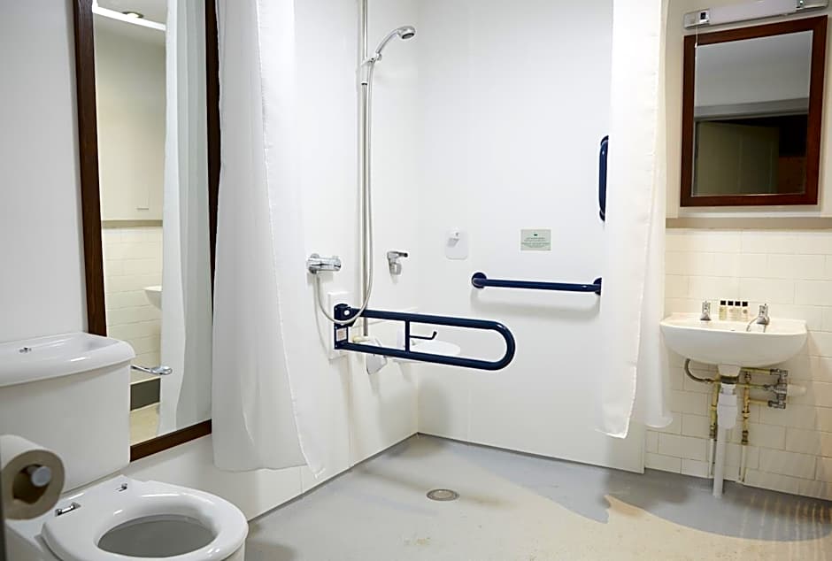 Kings Head by Chef & Brewer Collection