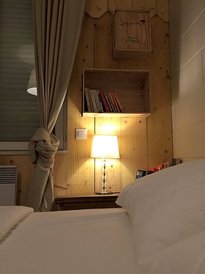 Hôtel Le Caillebotis