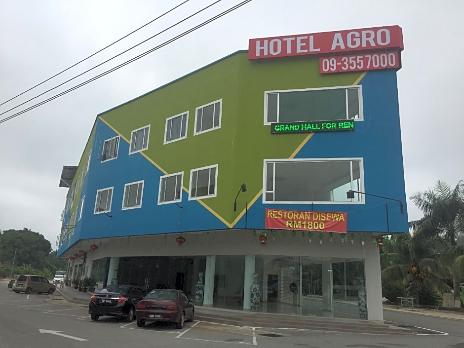 Photo 1 of 50 of Hotel Agro Raub