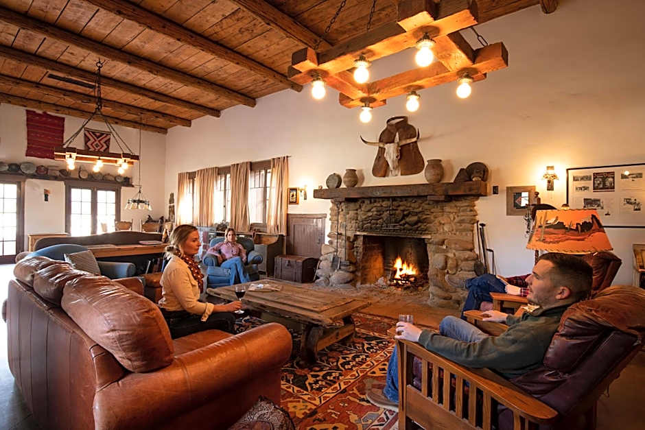 Kay El Bar Guest Ranch