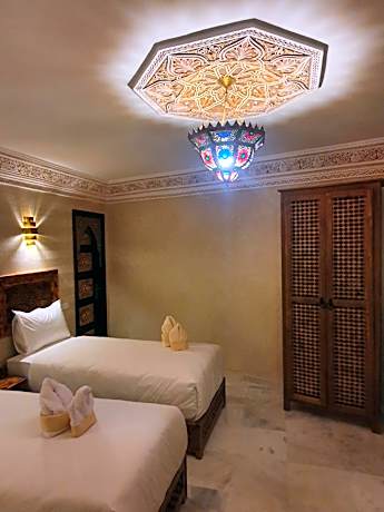 Quadruple room  with  Hammam Access