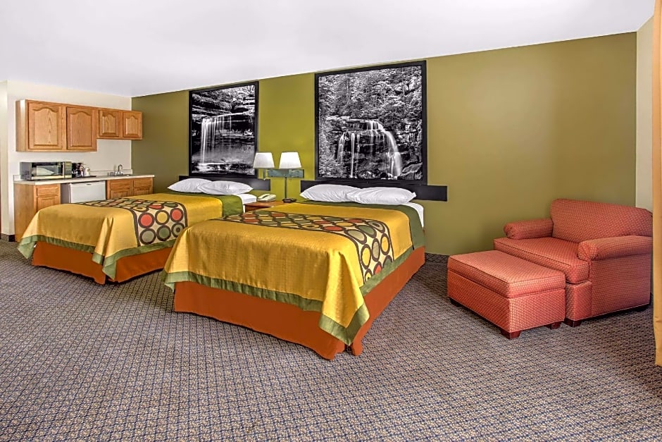 Photo 1 of 1 of Efficiency 2 Queen Beds Suite