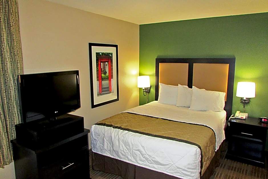 Extended Stay America Suites - Pleasanton - Chabot Dr.