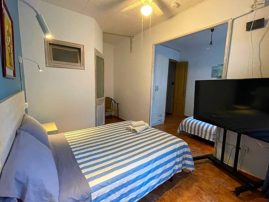 P&R hostals Can Tort