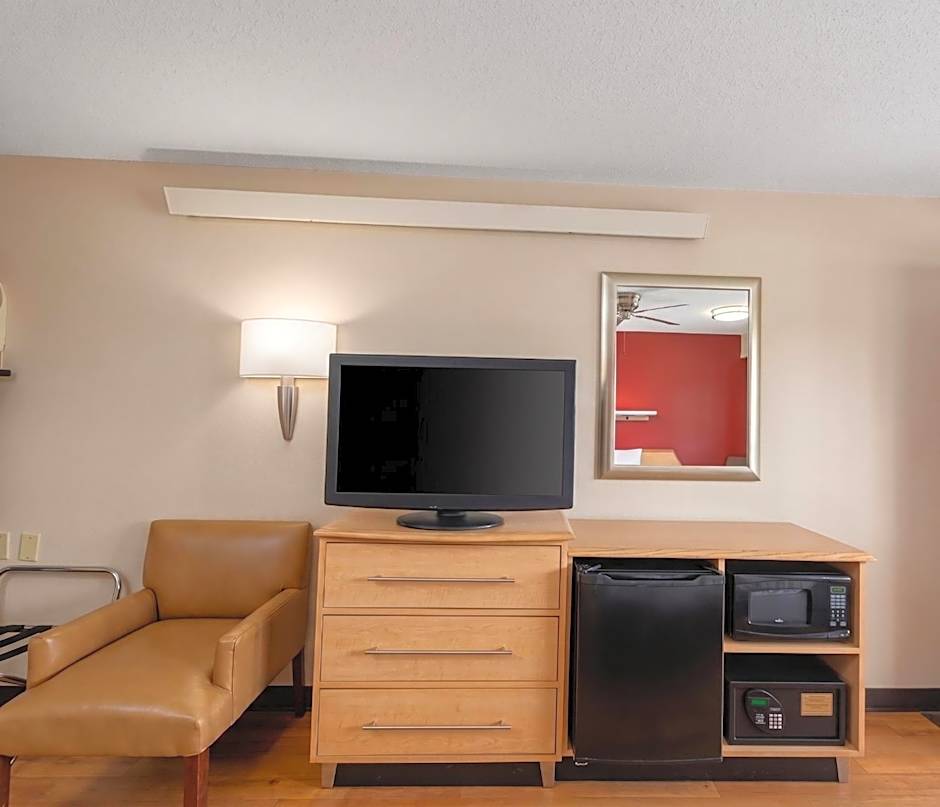 Cranberry Park Hotel