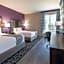La Quinta Inn & Suites by Wyndham Terre Haute