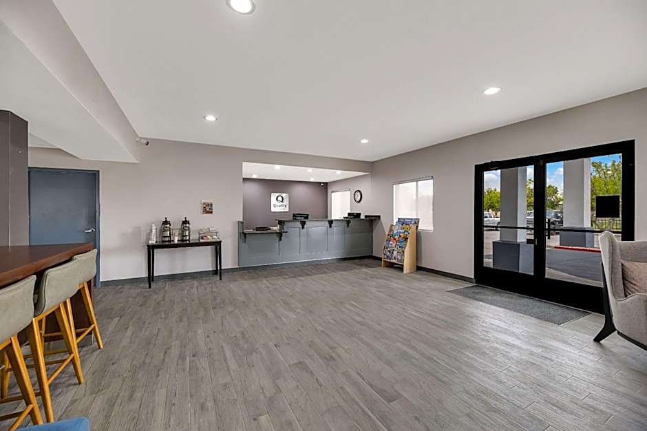 Quality Inn & Suites Artesia