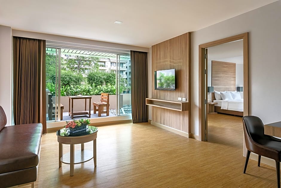 Photo 1 of 5 of Premier Suite