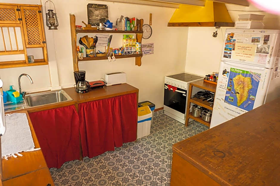 Hostel Albergue La Casa Encantada