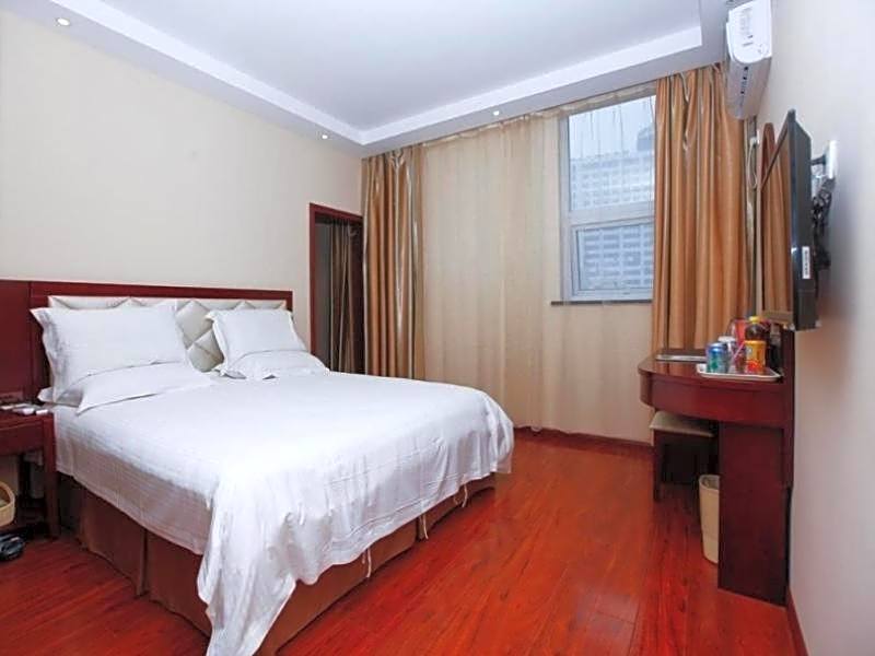 GreenTree Inn Hefei Huizhou Avenue Dazhonglou  Express Hotel