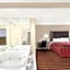 Days Inn by Wyndham College Station University Drive