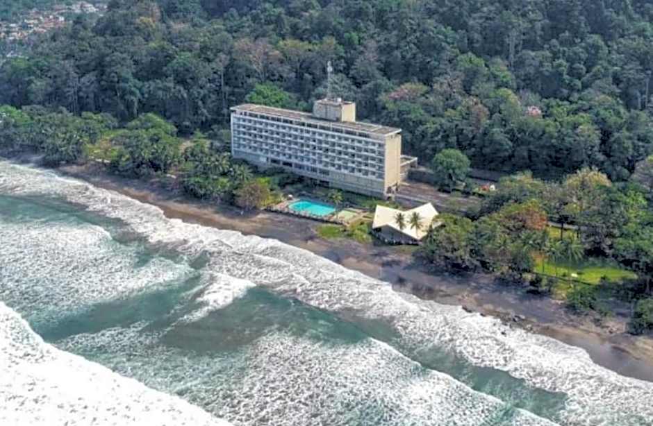 Grand Inna Samudra Beach
