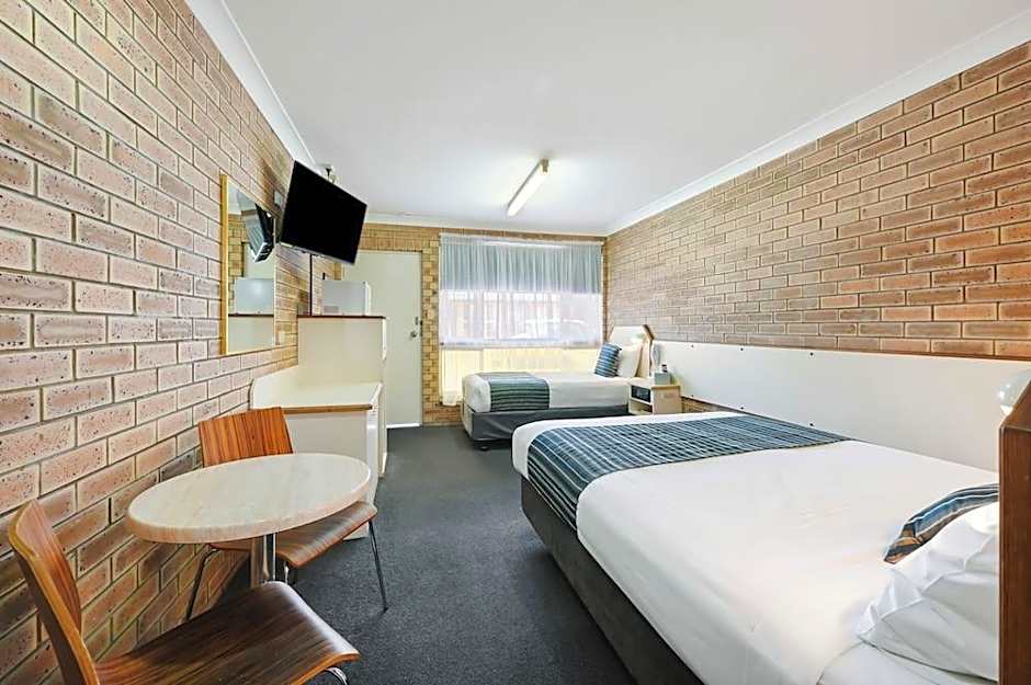 Garden City Motor Inn