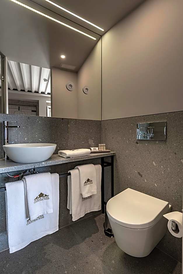 Porta Nova Collection House