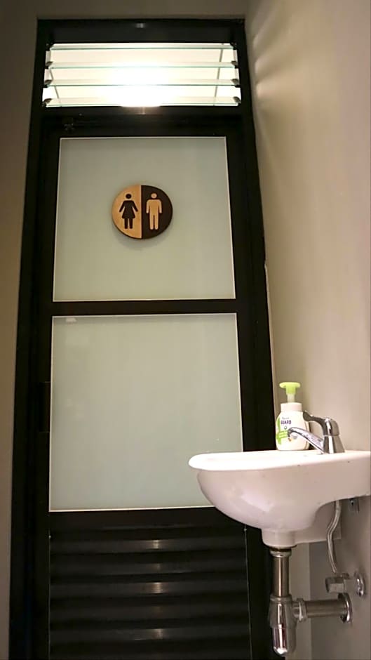 SaBi Guest House - Strategic Family -married couples only- Hostel in Prawirotaman