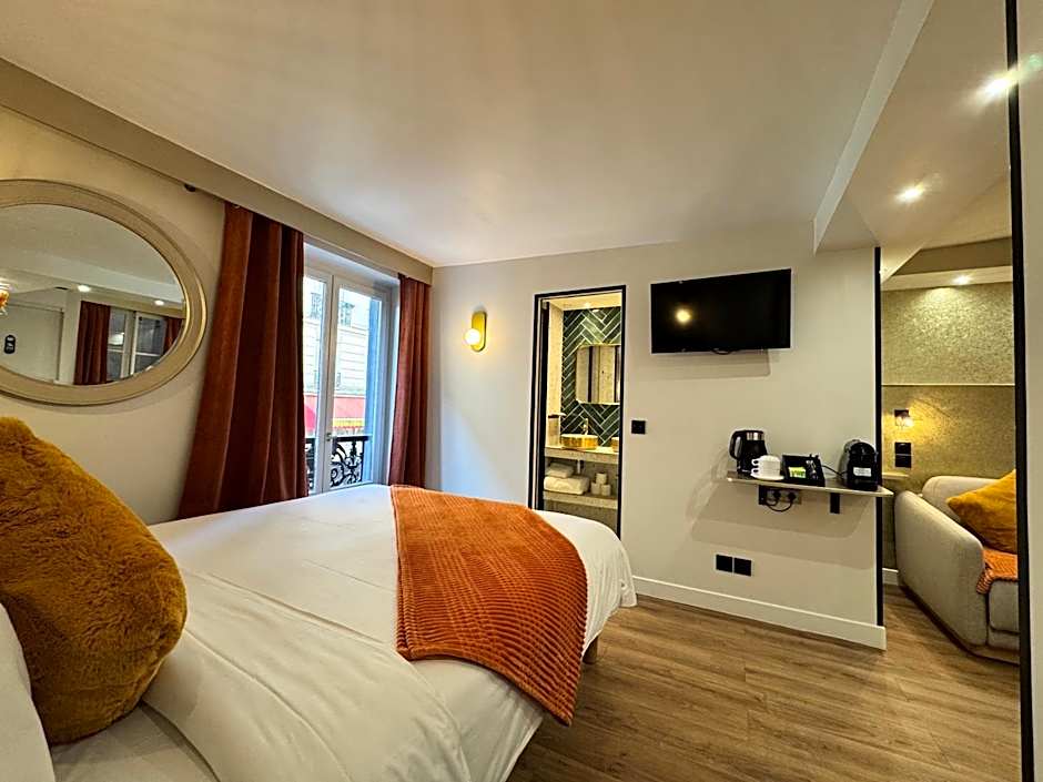 Nation Montmartre Hotel