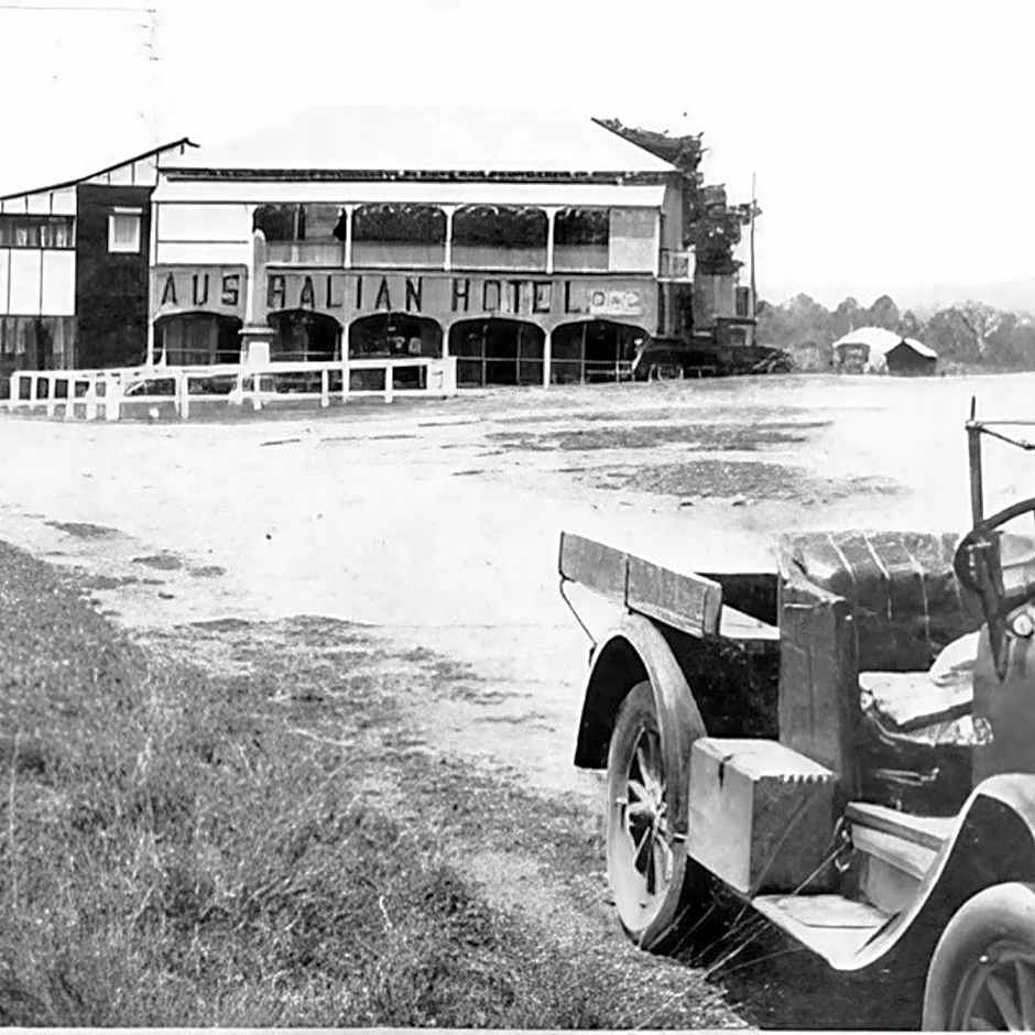 Yandina Hotel